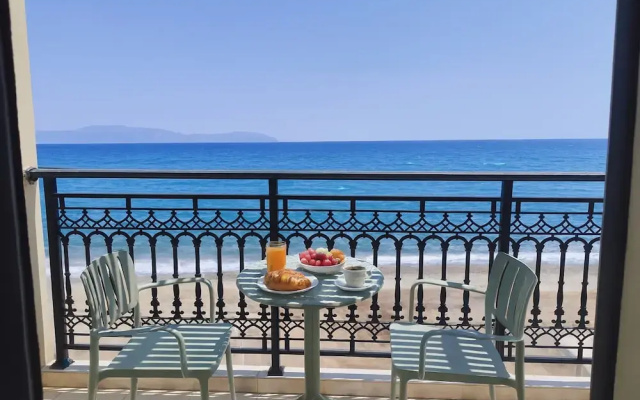 Beachfront Panorama Apart - Kythira Seaside Nest