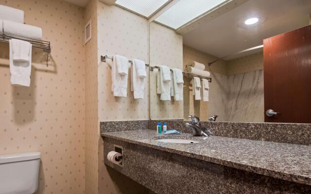 Best Western Plus Belle Meade Inn & Suites