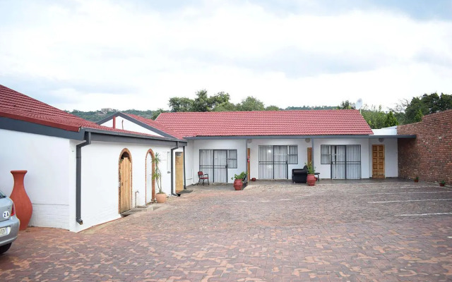 Oppi Hoek Guesthouse