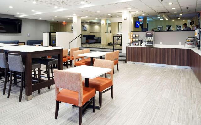 Best Western Paramus Hotel & Suites