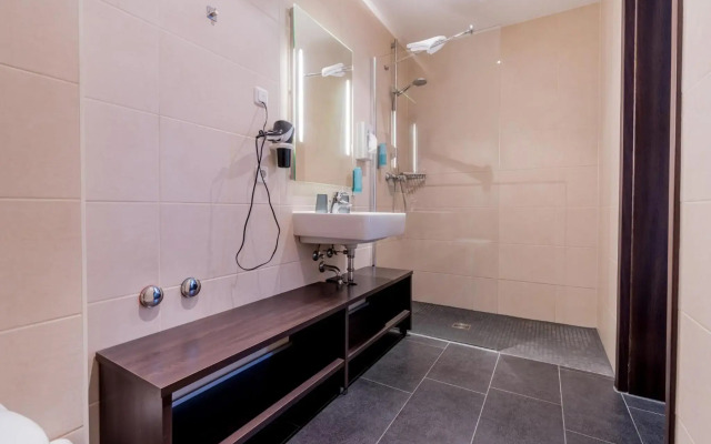 Bacchus Hotel