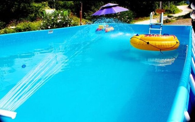 Hoengseong Lovehouse Pension