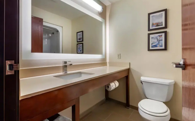Comfort Suites Escanaba