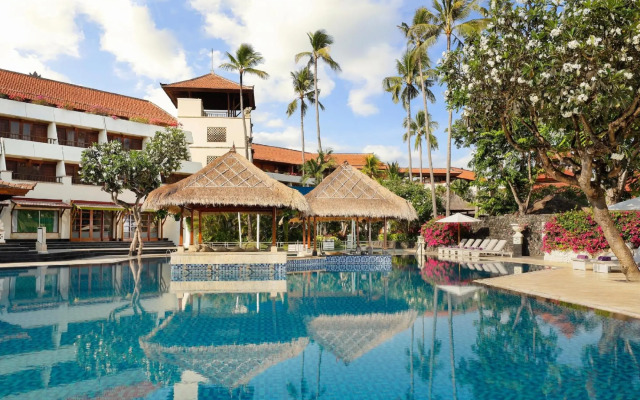 Nusa Dua Beach Hotel and Spa 
