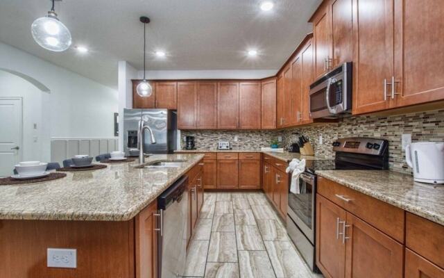 Storey Lake-6 Bedroom Pool Home-1651ST