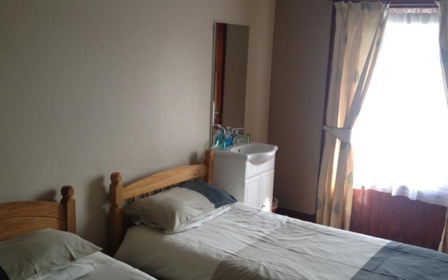 Ark House Inn