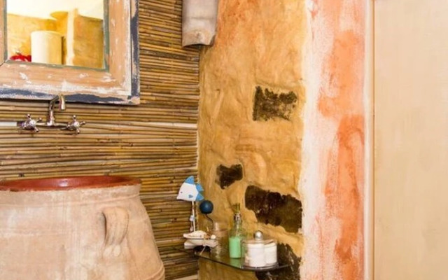 The Old Pomegranate House - Sea View - AC - Wifi - SAT TV