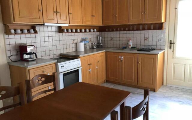 Leonidio Climb2red home