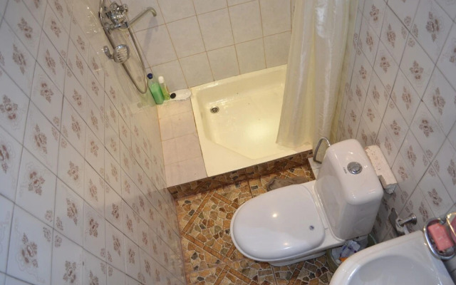 Serik & Geora Guesthouse