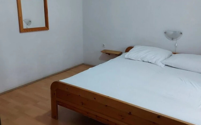 Supec - Near the sea - A2