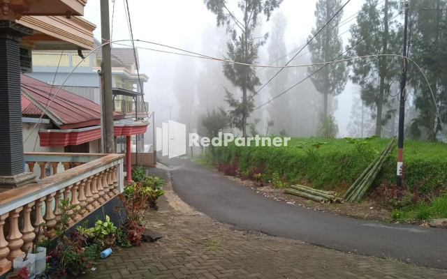 Gebby Homestay Bromo RedPartner