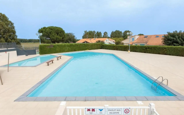 Holiday Home Les Charmilles-6