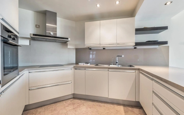 Alzaro 1-3 DELUXE SEA VIEW & JACUZZI 3B