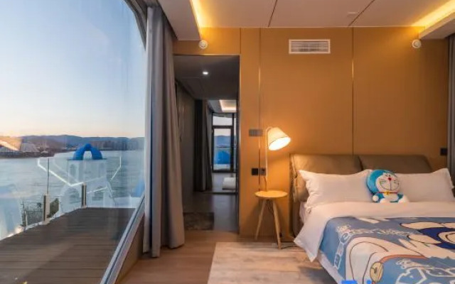 Dali Muhai Yangshan Space Capsule Cliff Seaview Hotel