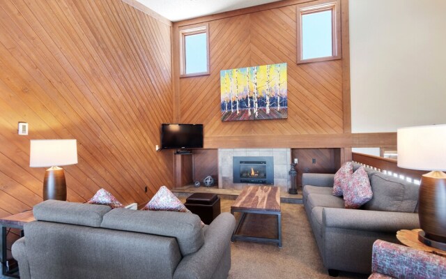 Gold Point Resort Breckenridge by Vacatia