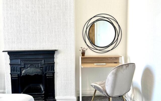 Whitchurch House by Switchback Stays