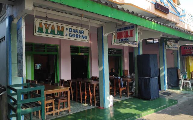 Penginapan Raharjo