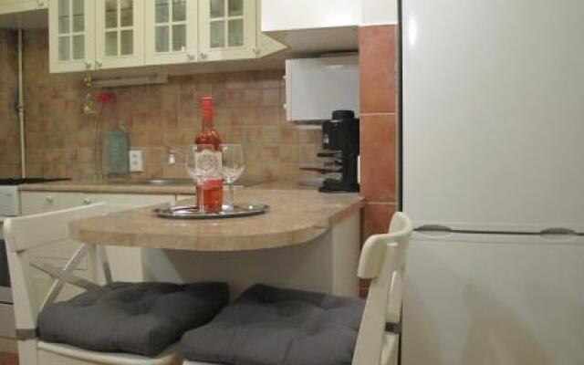 BMG Apartment