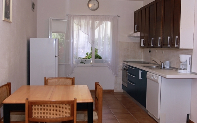 Holiday house Silvia - open pool: Supetar, Island Brac