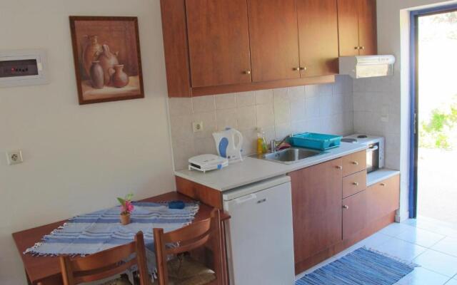 Porto Kastri Studios