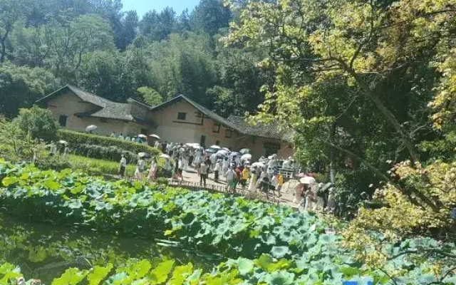 Shu Yamei Homestay (Lushan Scenic Area)