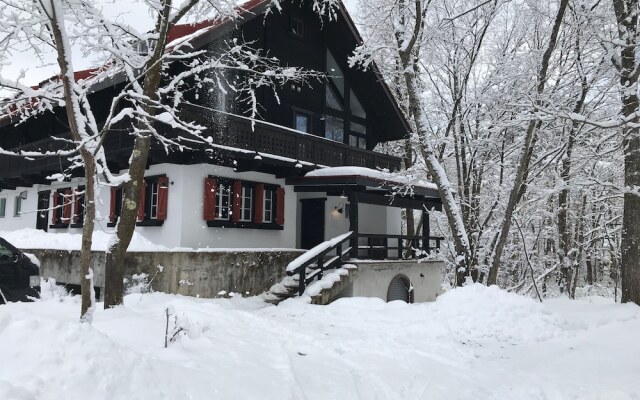 House of Finn Juhl Hotel Hakuba