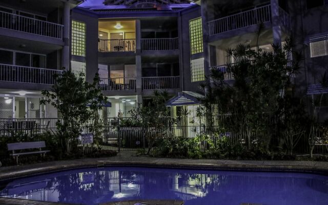 Surfers Beach Holiday Apartments