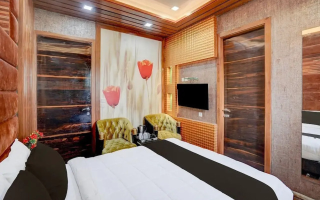Modern Comfort Stays at Swarop Nagar Kanpur