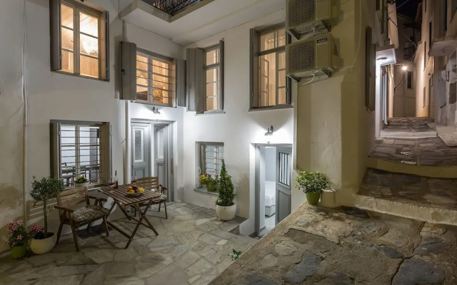 Evagelia Villas and Apartments