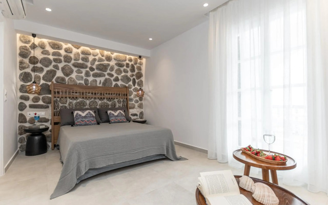 Spiros Hotel
