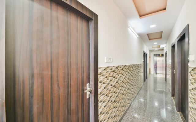 Hotel Skyway by OYO Rooms