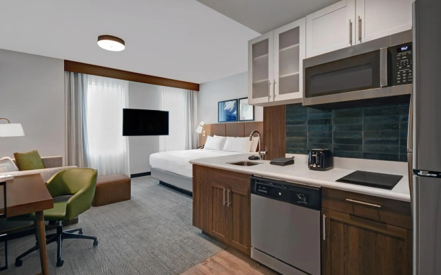 Staybridge Suites Houston Galleria Area by IHG