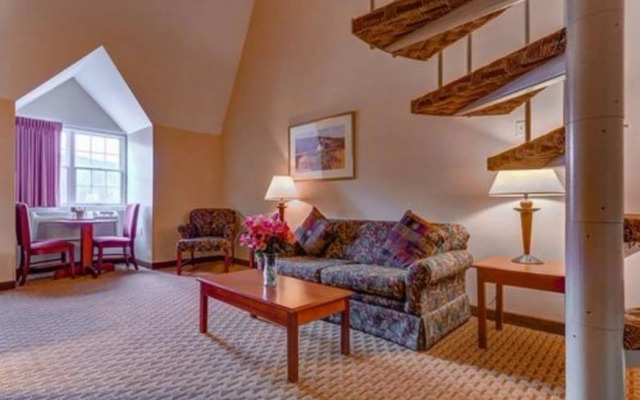 Chateau Resort & Conference Center