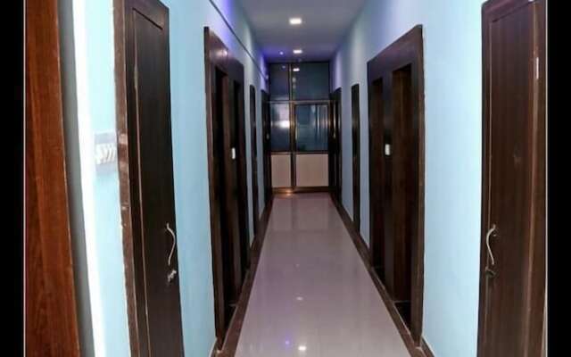 Hotel Shri Karani Vilas