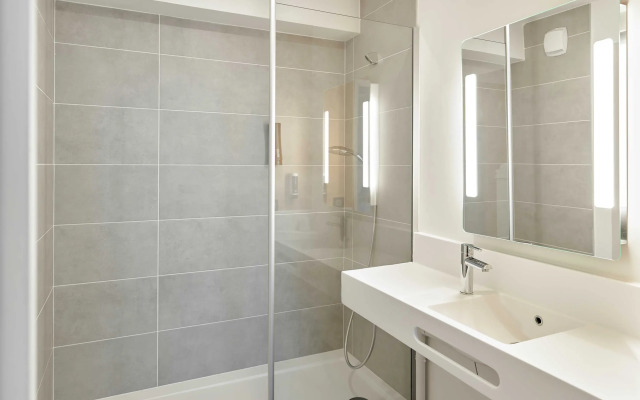 B&B Hotel Marne-La-Vallée Val D'Europe