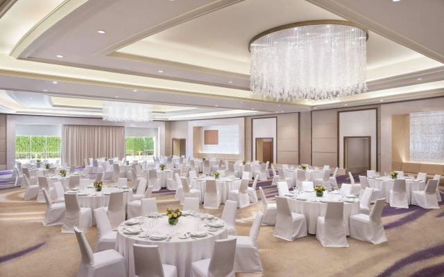 VOGO Abu Dhabi Golf Resort & Spa