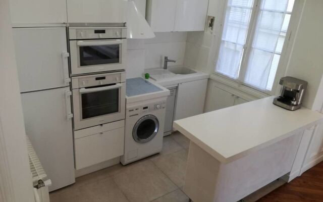 Appartement 2-chalgrin Paris