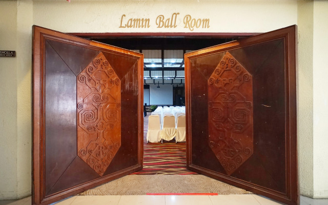 Benakutai Hotel and Apartemen