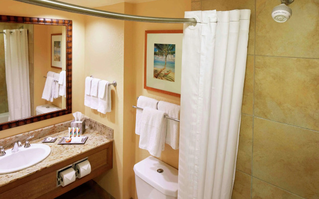Hilton Hawaiian Village Waikiki Beach Resort