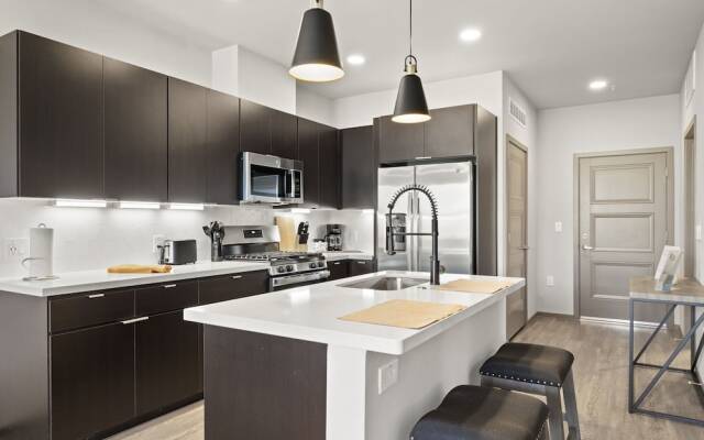 CozySuites at Westgate