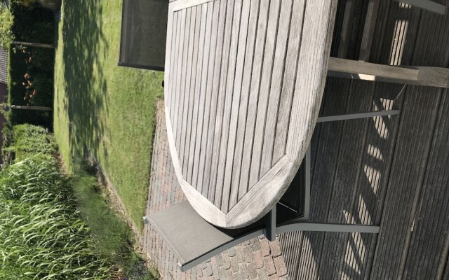 Secluded Holiday Home in Oostende with Garden