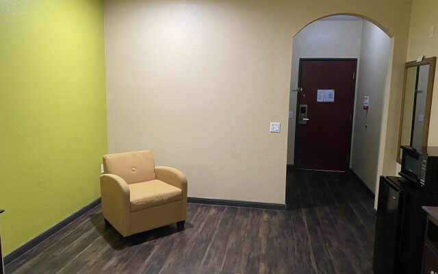 Red Lion Inn & Suites IAH Airport East