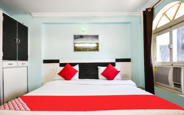 Hotel Mahesh by OYO Rooms