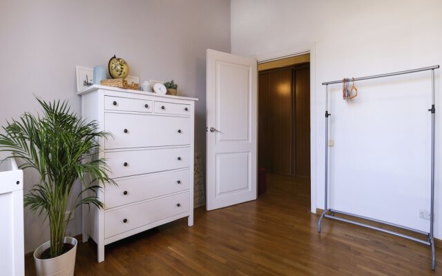 Home4day Central Modern Flat