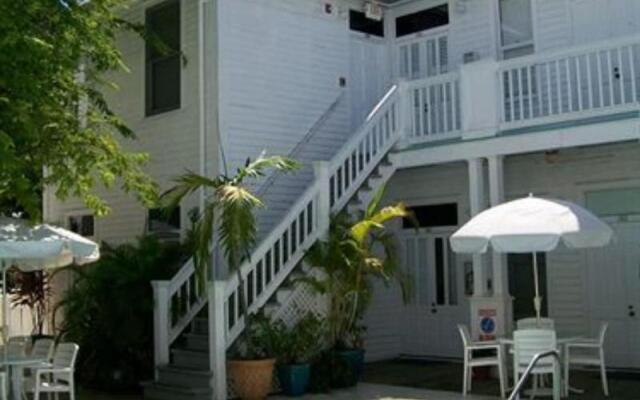 Amsterdam's Curry Mansion Inn
