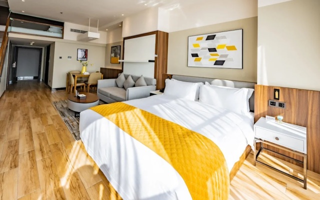 Shining Star Health Apartment Hotel