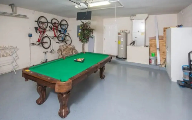 Rafael's Highlands Reserve Vacation Home 3 Bedroom Home by RedAwning