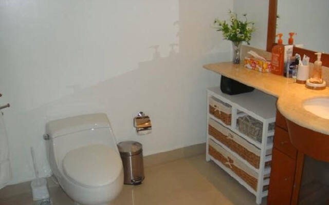 Garden Delight Studio - Ground Floor - Pri 8503