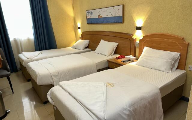 Maaeen Hotel