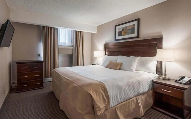 Coast Calgary Downtown Hotel & Suites by APA